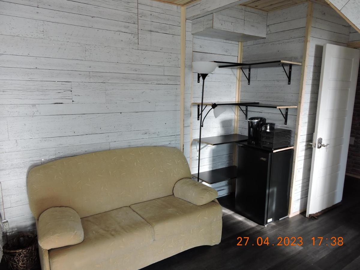 Gite Passion Et Tendresse B&B Shefford Exterior foto