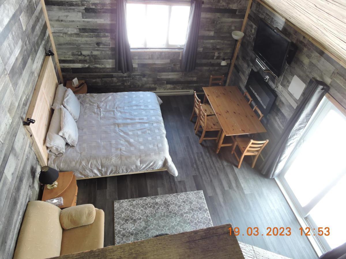 Gite Passion Et Tendresse B&B Shefford Exterior foto
