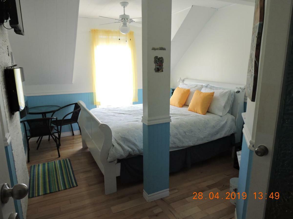 Gite Passion Et Tendresse B&B Shefford Exterior foto